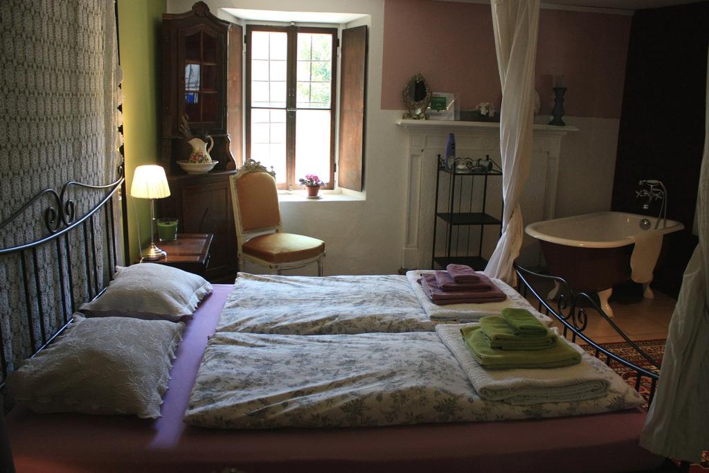 bnb casa Archi Лозон Екстериор снимка